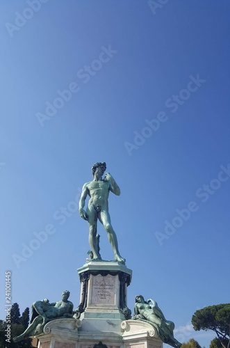 statue of victor emmanuel ii in krakow