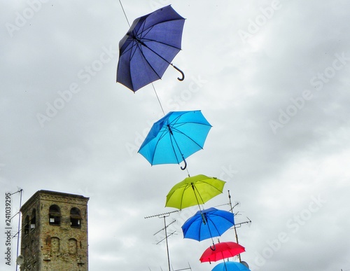 Fototapeta Naklejka Na Ścianę i Meble -  umbrella on background of blue sky