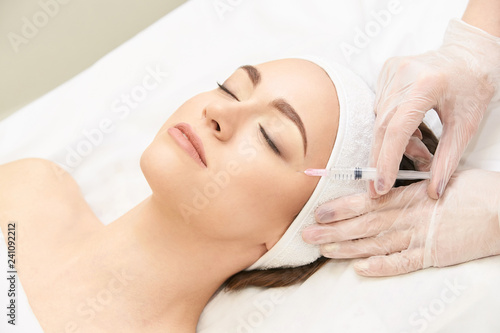 Billede på lærred Anti wrinkle surgery