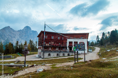 Fotografía The beautiful Fanes plan in the Fanes-Sennes-Braies natural park