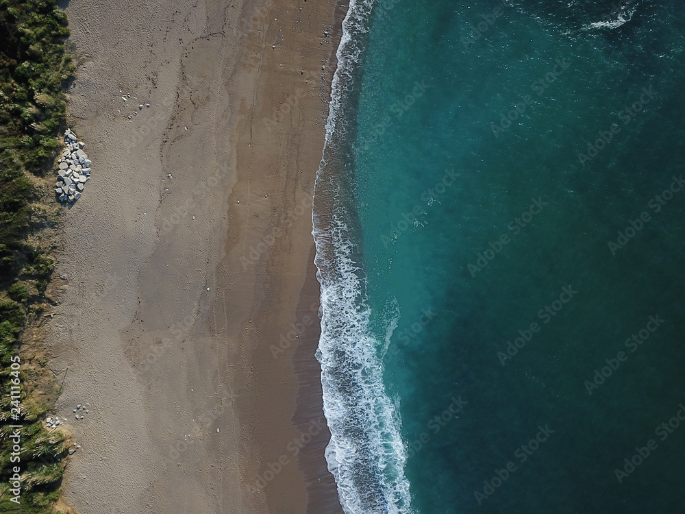 Luftaufnahme Vogelperspektive vom Strand Lafitenia bei Guethary in Frankreich