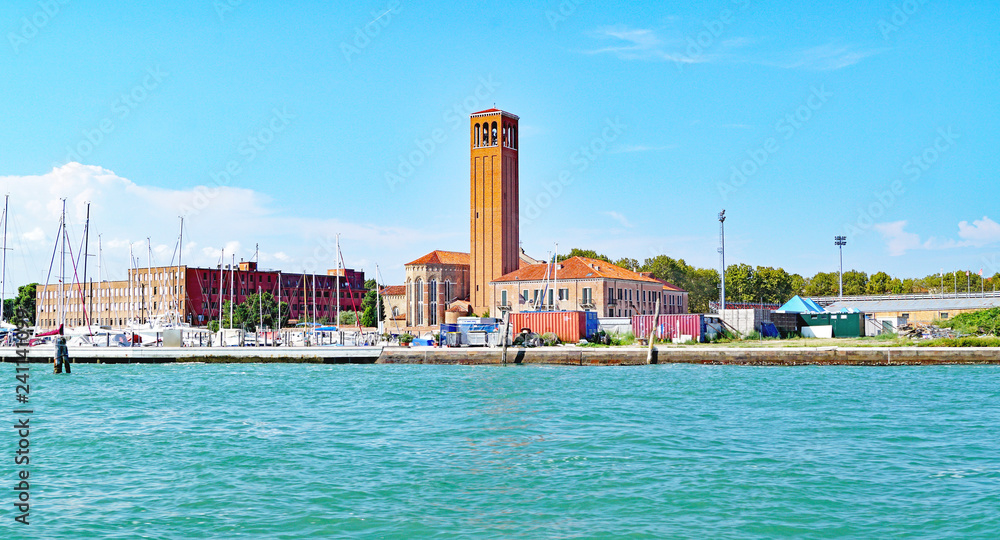 Fototapeta premium Vista de Venecia desde el mar, Italia, Europa