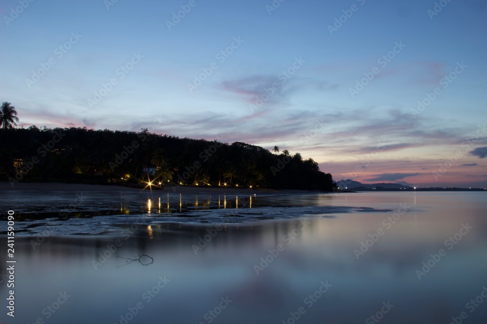 Obraz premium Phuket sunset thailand