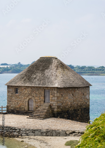 Moulin à marée du Birlot île de Bréhat Côtes d'Armor Bretagne France photo