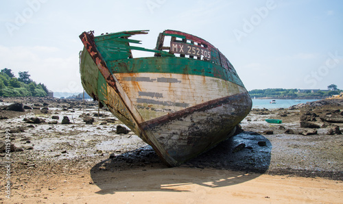 Cimetière à bateaux Ile de Bréhat Bretagne France