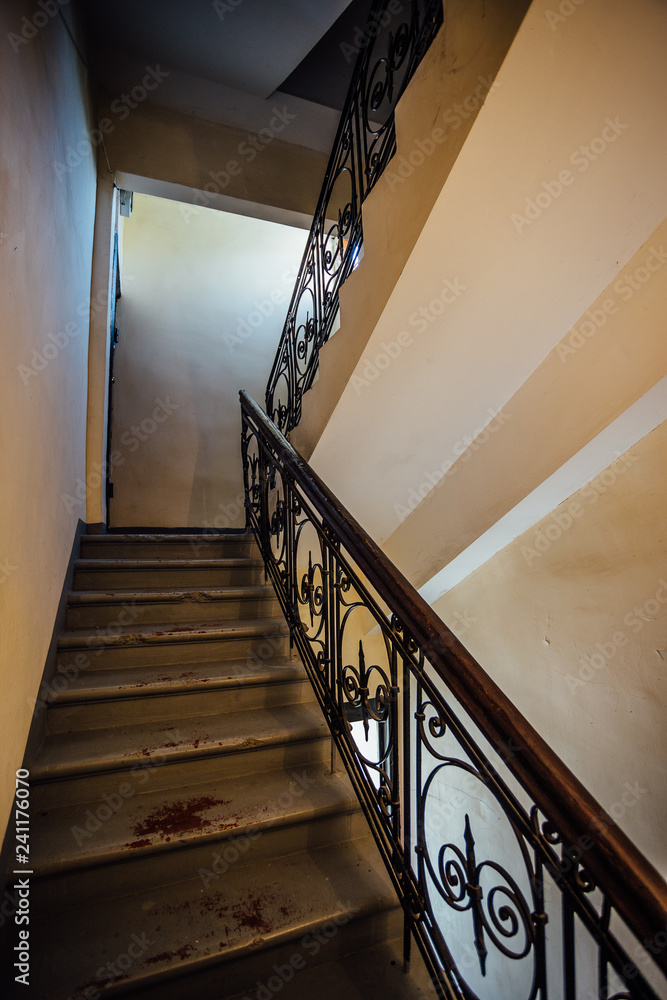 Obraz premium Staircase in old villa