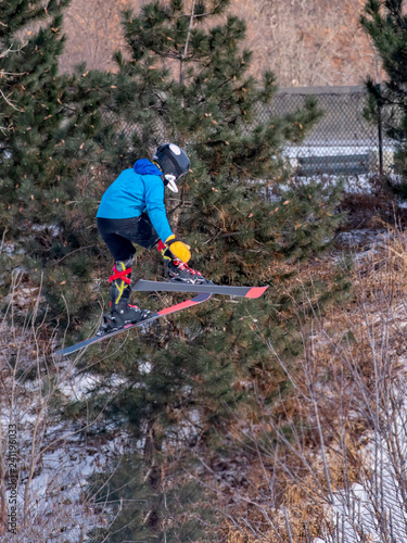 Wallpaper Mural People are enjoying half-pipe skiing	/ snowboarding	 Torontodigital.ca