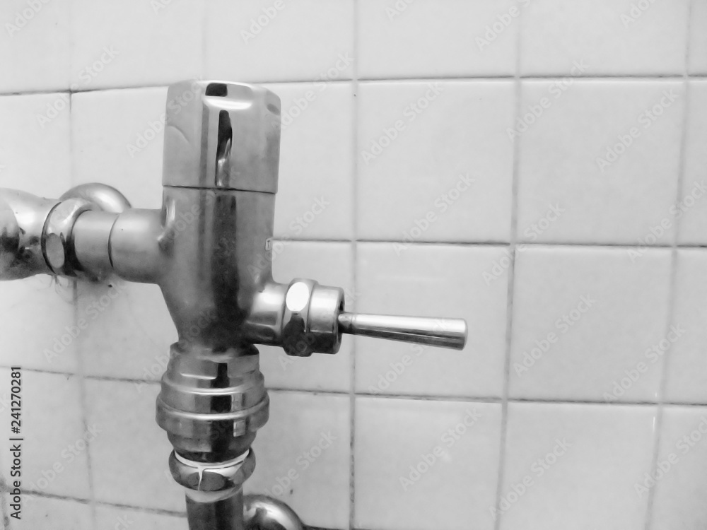 トイレのレバー トイレのレバー