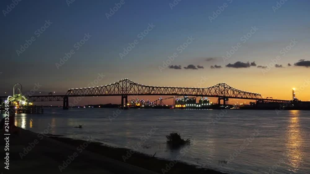 Viewing Twilight to Dusk from the Baton Rouge levee Viewing Twilight to Dusk from the Baton Rouge levee