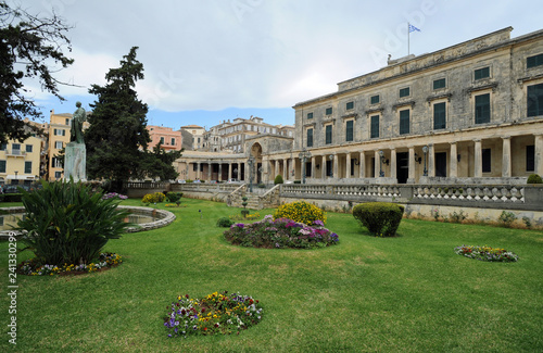 Le palais royal de la ville de Corfou
