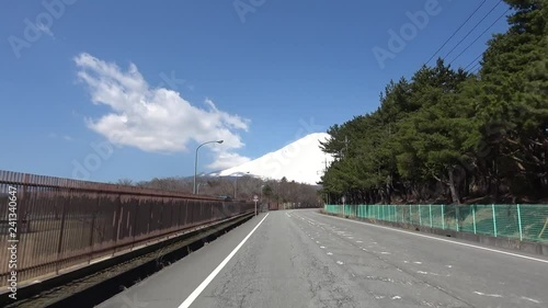 移動映像　富士山 3月（静岡県裾野市）富士山スカイライン 　県道152号 photo