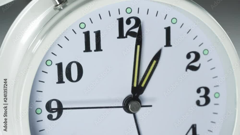 Time to Finished eating lunch. Close-up Start one o'clock alarm clock on White background, Time Lapse Clock walking 20 minute. Time to Finished eating lunch. Close-up Start one o'clock alarm clock on White background, Time Lapse Clock walking 20 minute.
