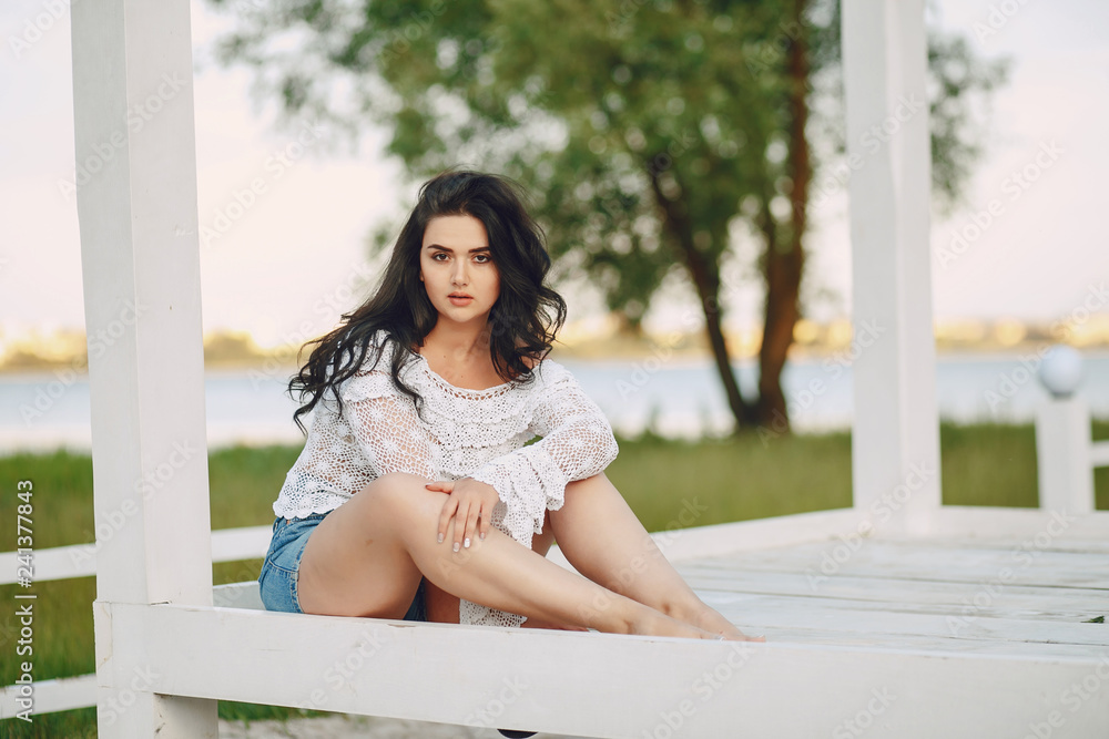 beatiful brunette beatiful brunette