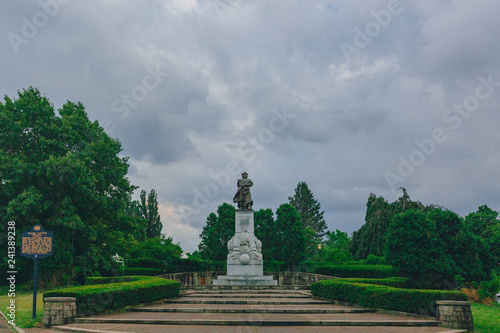 Christopher Columbus Monument under cloudy sky in Pittsburgh, USA