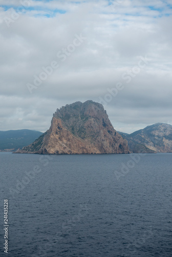 The island of Es Vedra from the sea © vicenfoto