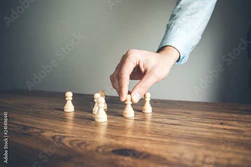 man hand chess