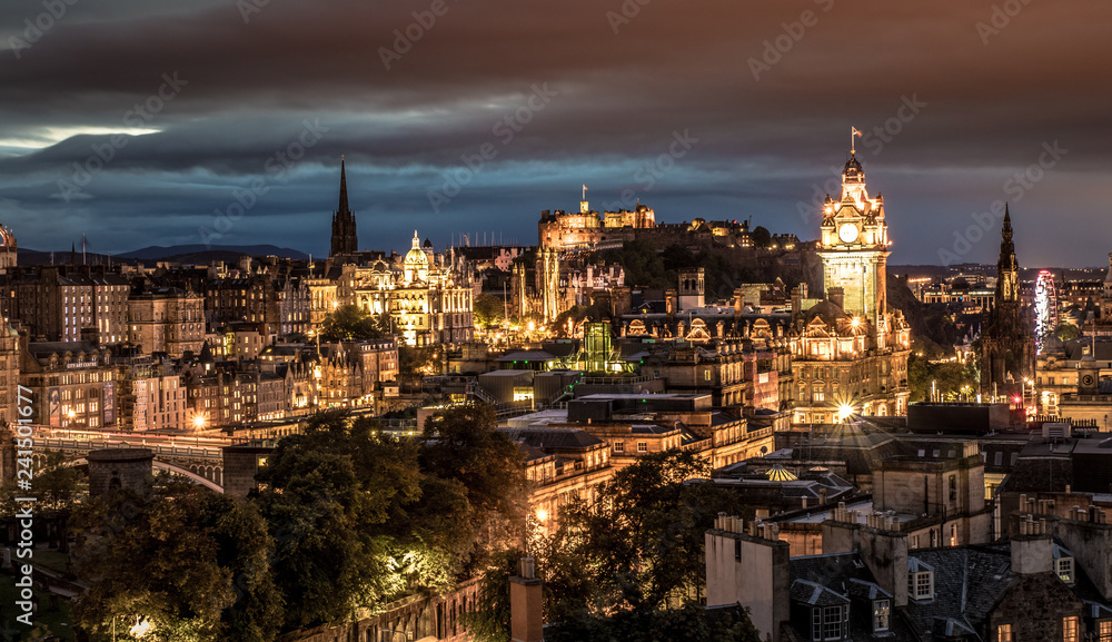 Edinburgh Monochrome