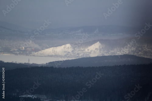 Fototapeta Naklejka Na Ścianę i Meble -  snowy landscape in the mountains