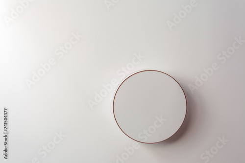  plafonnier rond design translucide 