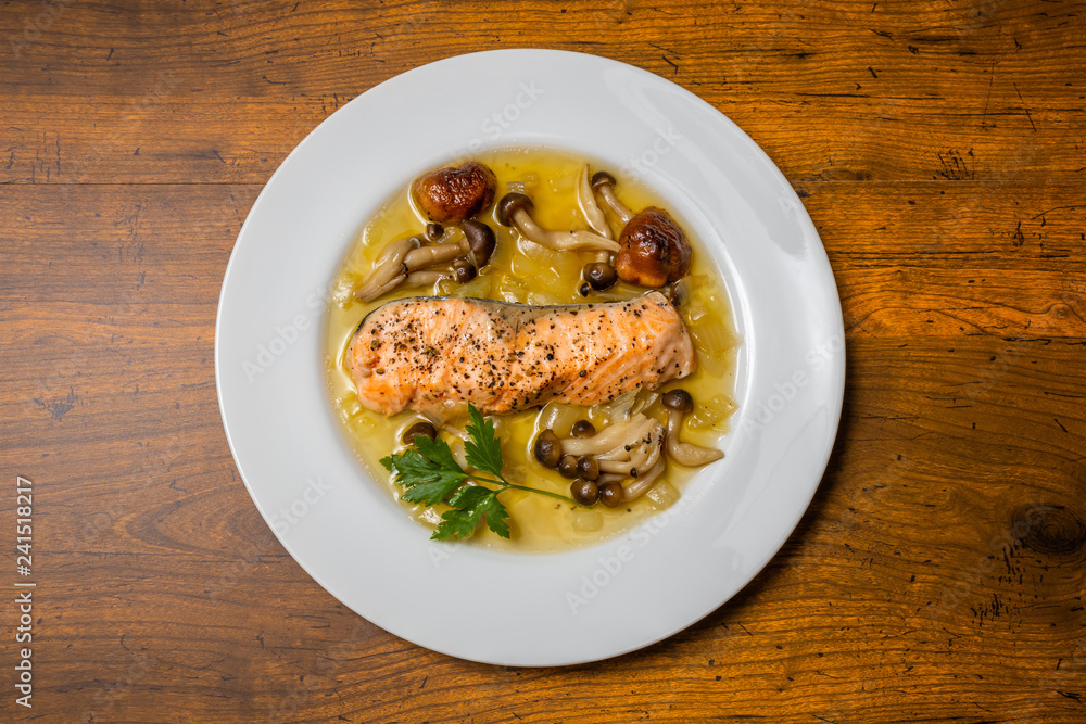 鮭のソテー Butter saute of salmon 鮭のソテー Butter saute of salmon