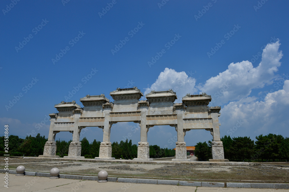 Fototapeta premium The ancient Chinese buildings