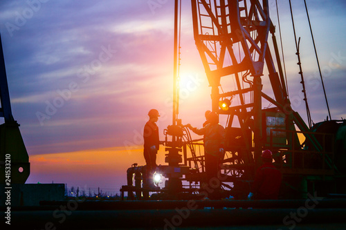 The oil workers in the job