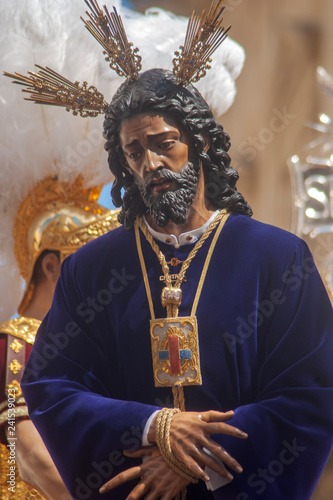 hermandad de Jesús cautivo de San Pablo, semana santa en Sevilla