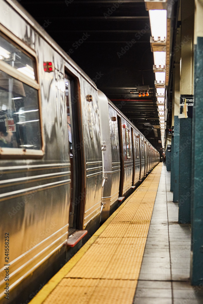 Obraz premium Metro of New York City, underground train