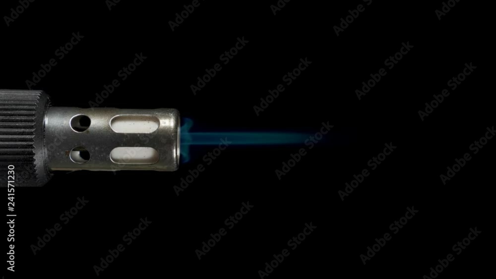 Lighter gun for gas stove and flame at the end of the lighter gun Lighter gun for gas stove and flame at the end of the lighter gun
