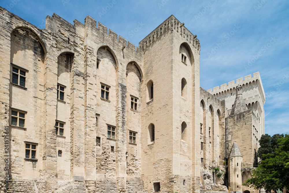 Papstpalast in Avignon in Südfrankreich
