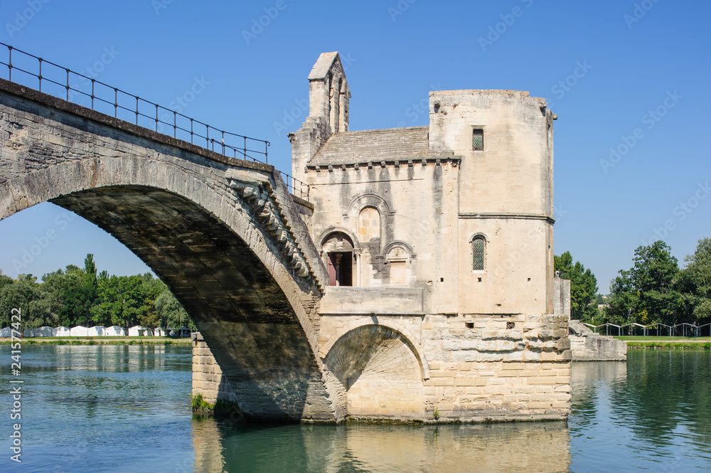 Pont Saint-Bénézet in Avignon in Südfrankreich