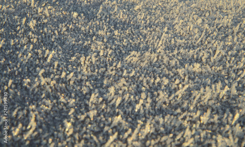 Frost and ice crystals with variable colors