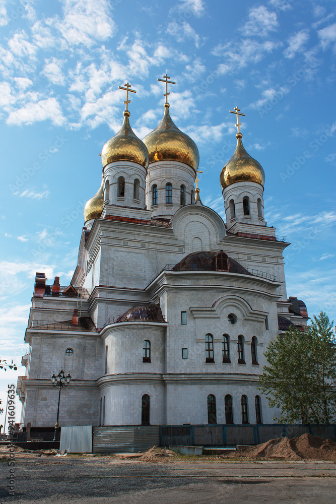 Russian Orthodox Church in the end construction