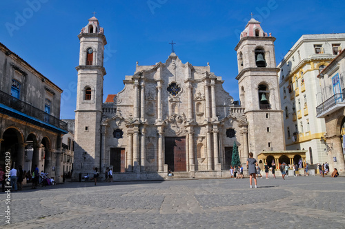 Plaza de la Catedral, Kathedrale San Cristóbal, Havanna, Kuba © AndreasJ