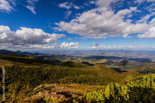 Paisagem na regi  o da serra da mantiqueira  S  o Paulo  Brasil