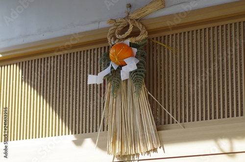 玄関のしめ縄