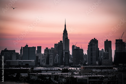 New York city skyline urban Williamsburg bridge sunset