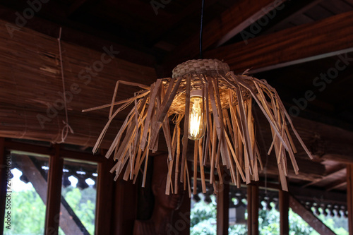 Light fixture