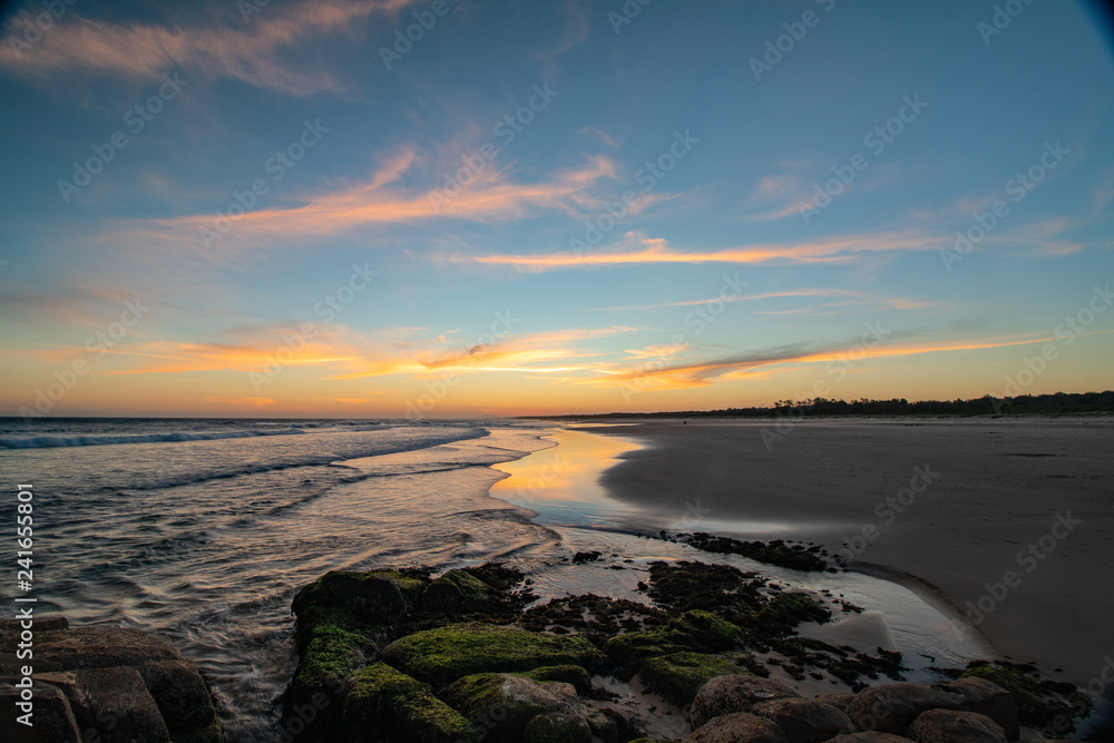 Obraz premium Seascape of the Australian Coast - Ocean at Sunset