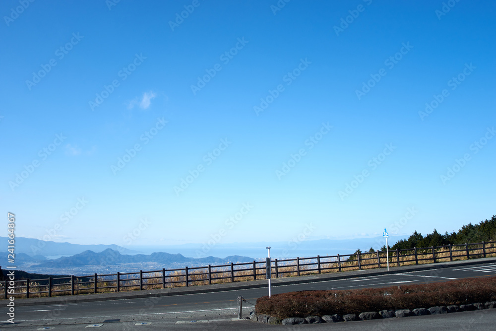 Naklejka premium Widok 2 z przełęczy Tokuni