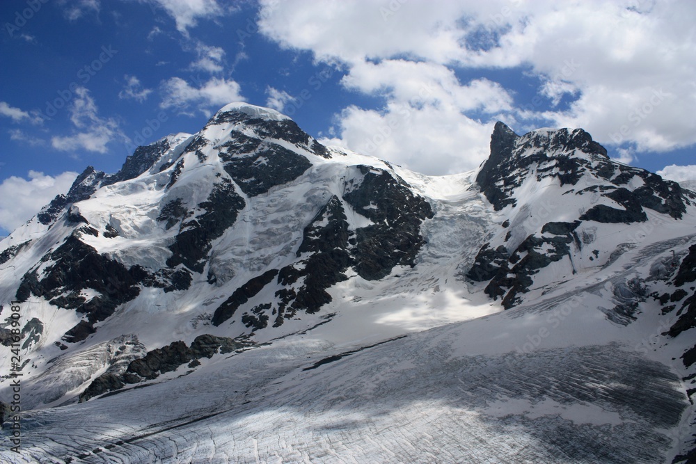 Obraz premium montagnes de Suisse