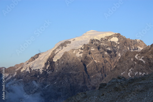 montagnes des Alpes italiennes