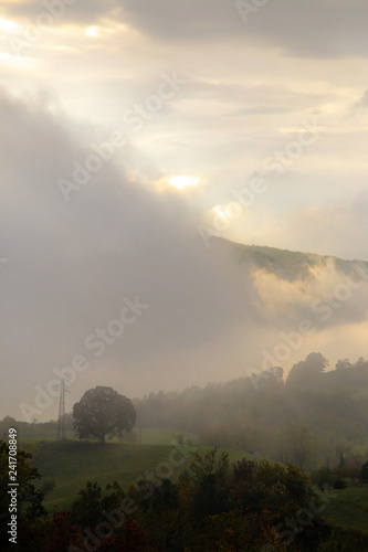 Fotografi Photographs of views from Mount Penice of a cloudy landscape