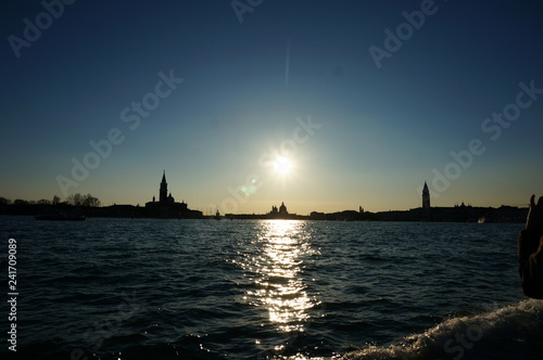 Sonnenuntergang vor Venedig