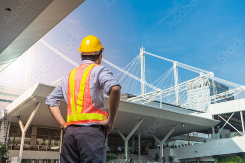 Civil Engineer supervised the construction of  roof frame and pile of concrete on construction sites in operation and project complete.