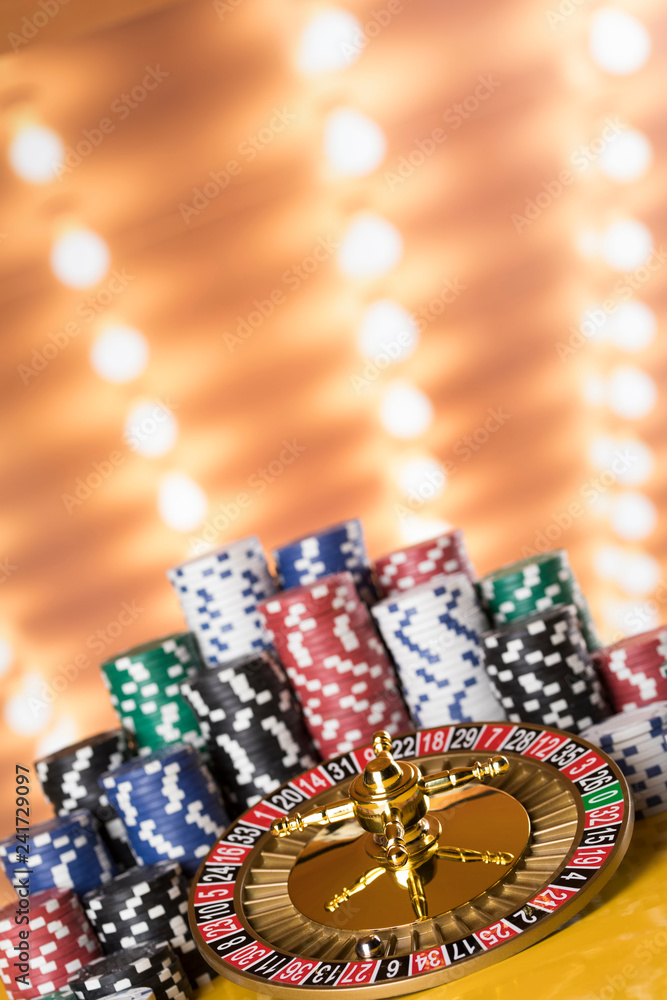 Poker Chips, Casino roulette wheel