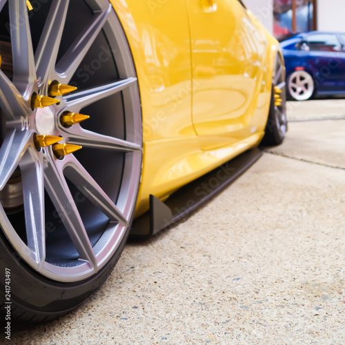 beautiful wheels on the car, wheel photography