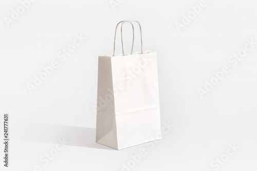 Mercato eco paper bag white 14x8x21cm photo