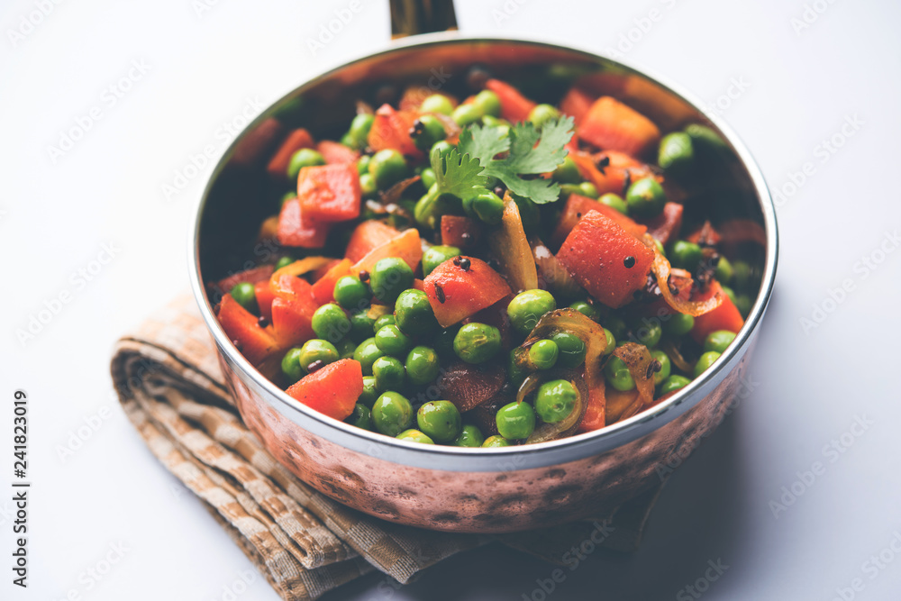 Carrot green peas sabzi / Gajar Mutter sabji