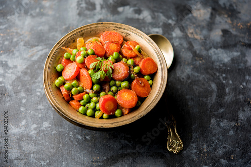 Carrot green peas sabzi / Gajar Mutter sabji